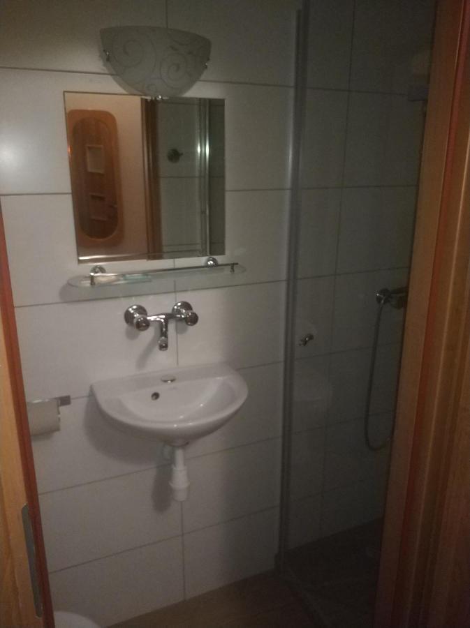 Hotel Mark Marki  Eksteriør billede